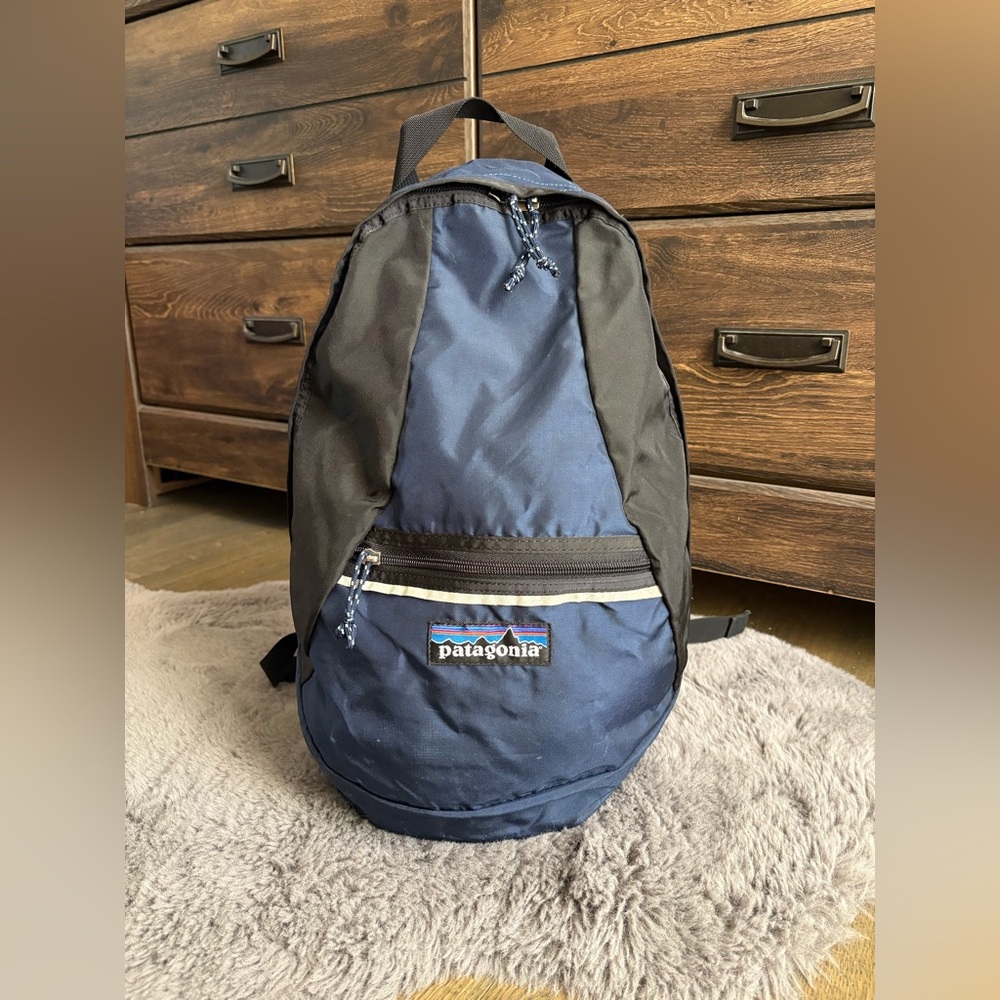 Vintage Patagonia Backpack In Black/Blue - Picture 1 of 11